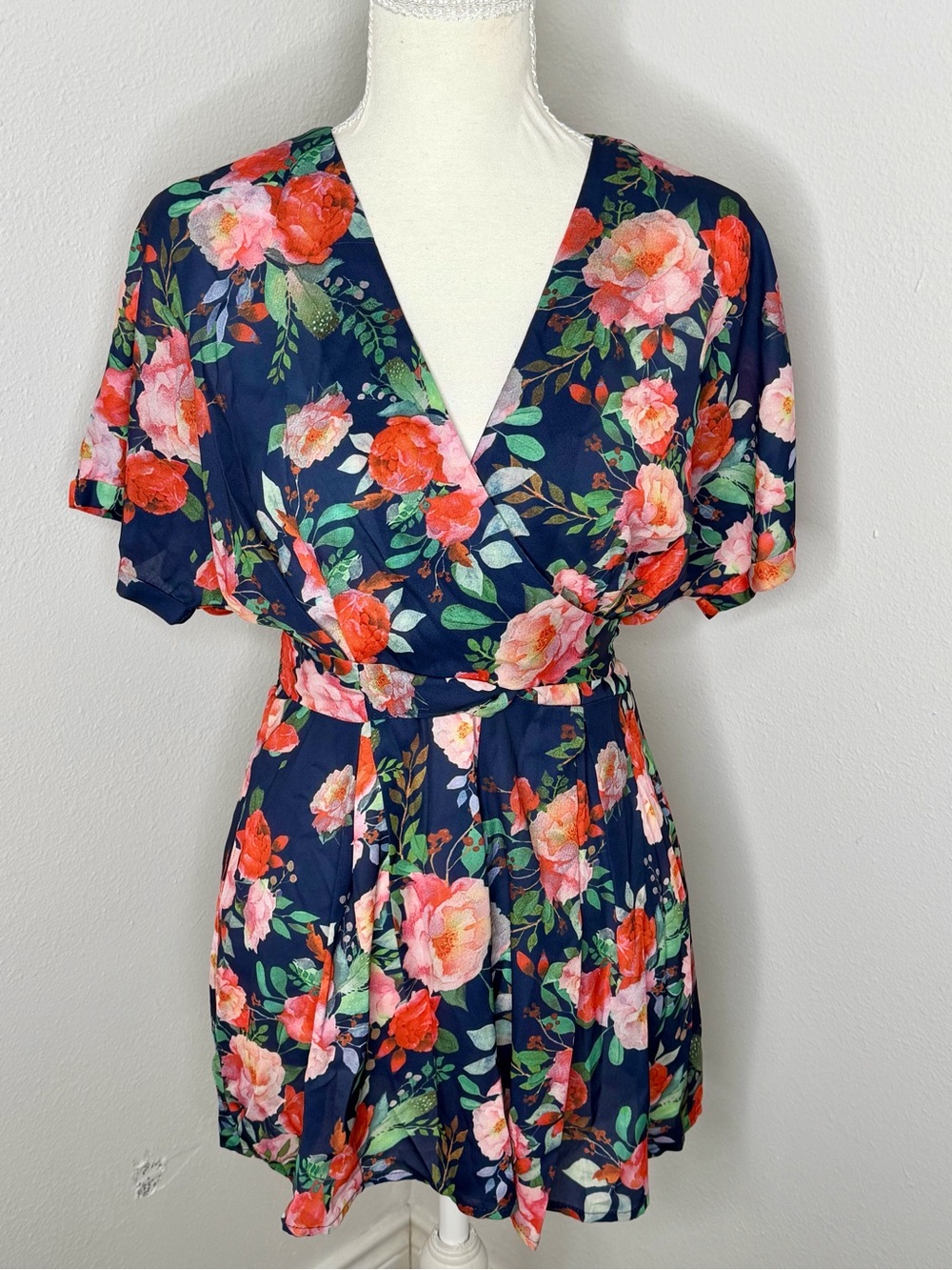 L'ATISTE Navy Floral Wrap Skort Romper Size Small